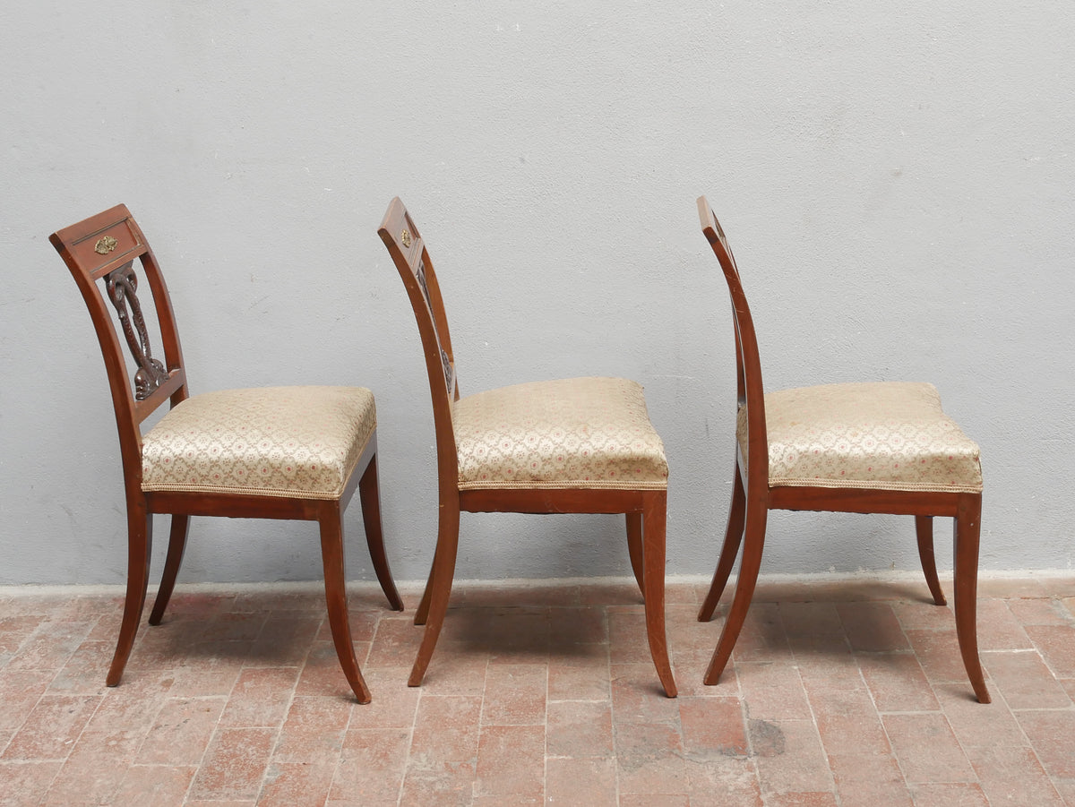 3 STK. SEHR AUSSERGEWÖHNLICHE BIEDERMEIER STÜHLE UM 1820