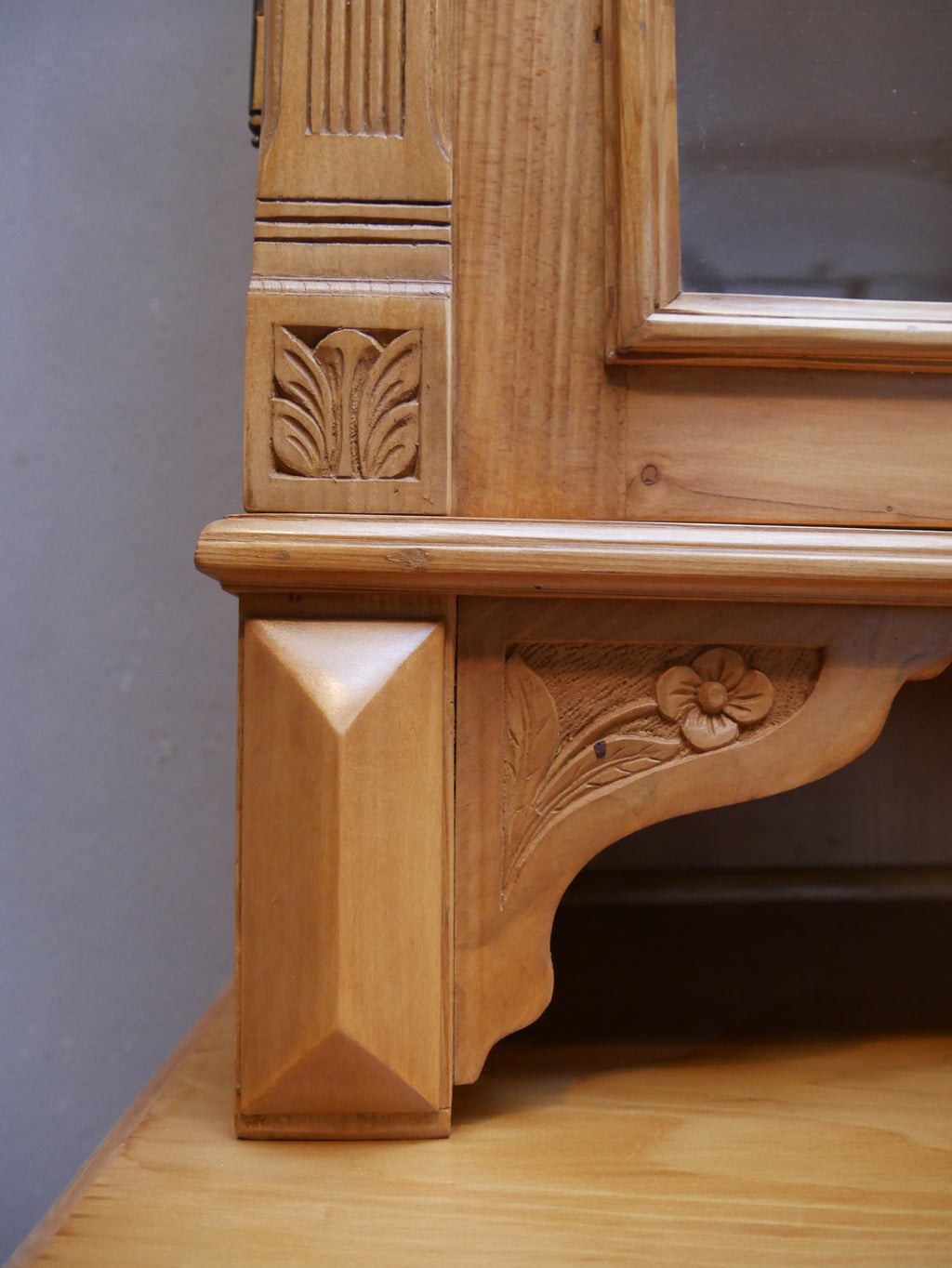 SEHR SELTENES JUGENDSTIL BUFFETT ANRICHTE VITRINE MIT AUFSATZ WEICHHOLZ RESTAURIERT