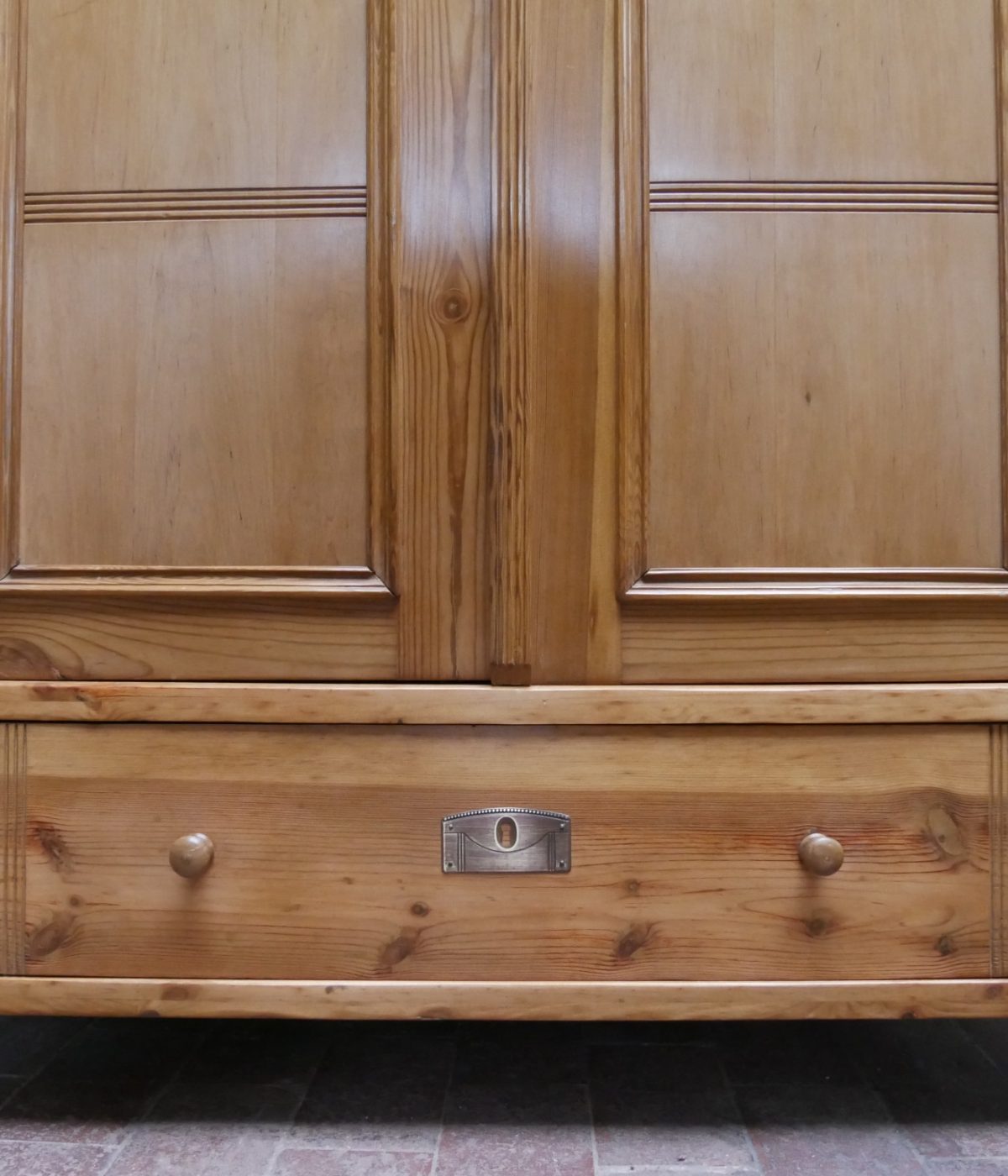 WUNDERSCHÖNER JUGENDSTIL KLEIDERSCHRANK UM 1910 WEICHHOLZ RESTAURIERT