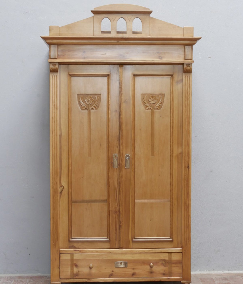 WUNDERSCHÖNER JUGENDSTIL KLEIDERSCHRANK UM 1910 WEICHHOLZ RESTAURIERT